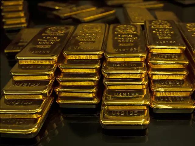 GOLD stays above $1,600 while US 10-year Treasury yields drop
