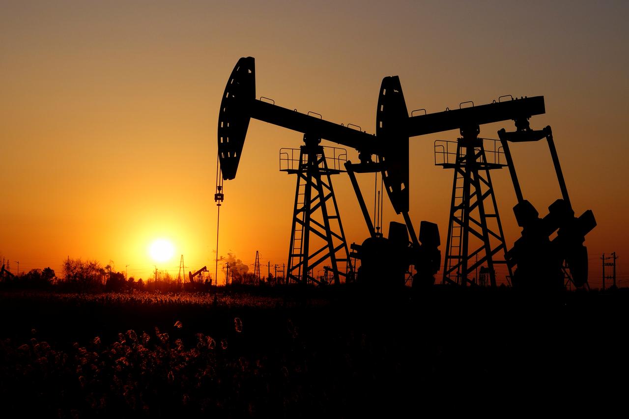 June, 02 - Oil Futures: Upside seen losing momentum